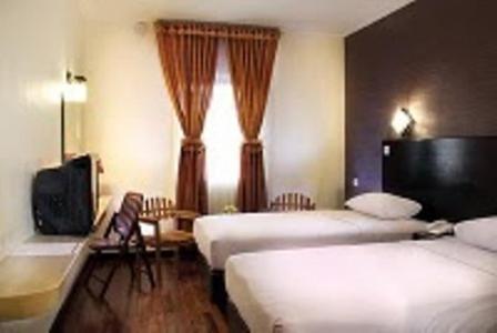 Mervit Hotel Паданг Стая снимка